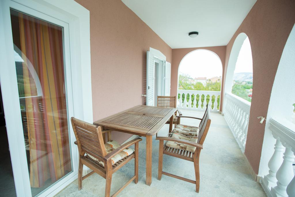 Apartments Dunja Piric Lopar Bilik gambar