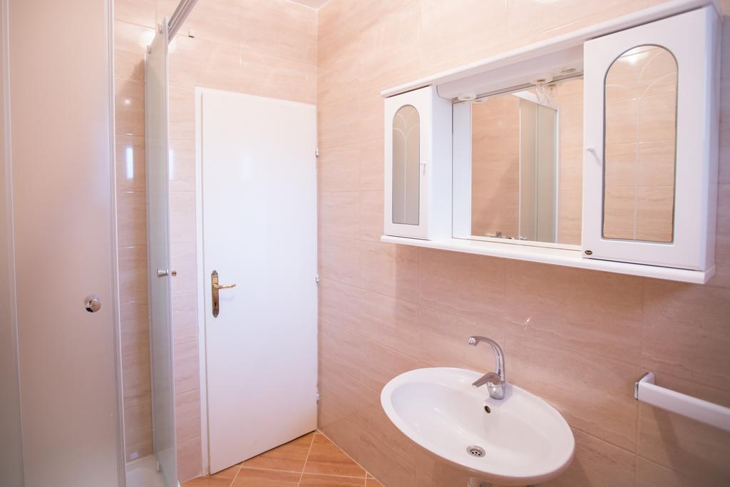 Apartments Dunja Piric Lopar Bilik gambar
